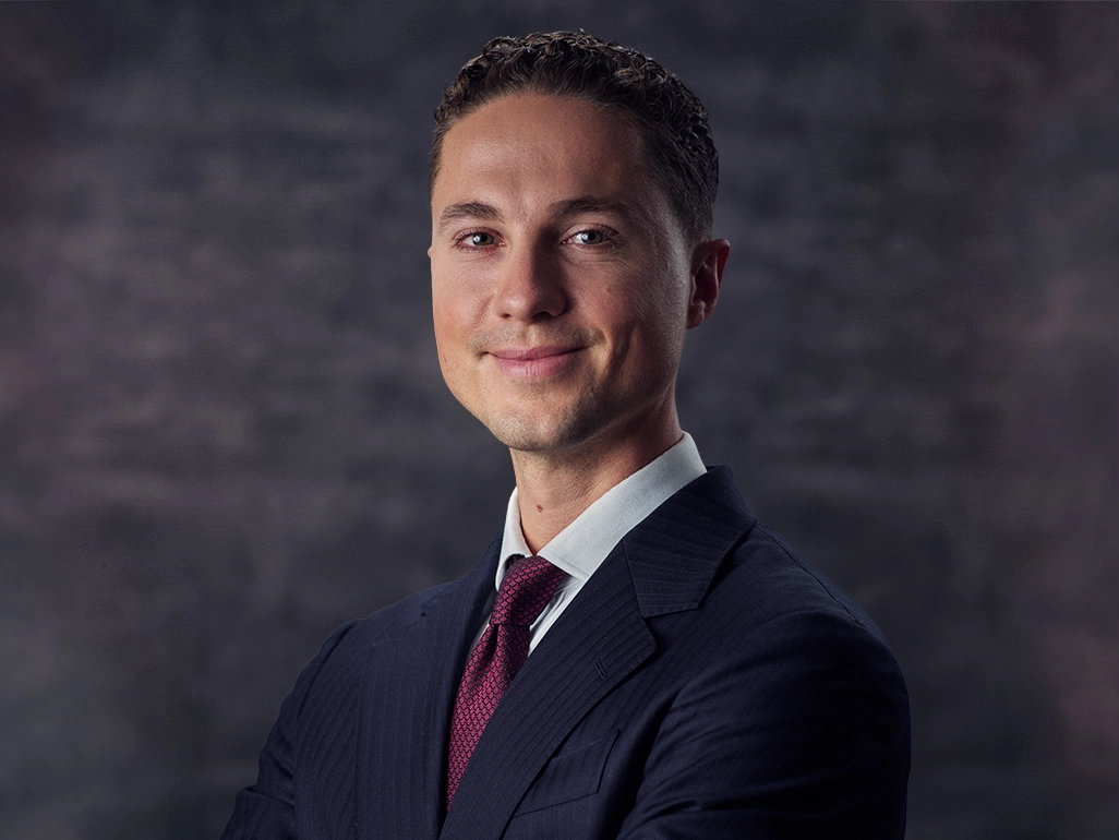 Jonathan Dillbahner, LL.M. (University of Glasgow)